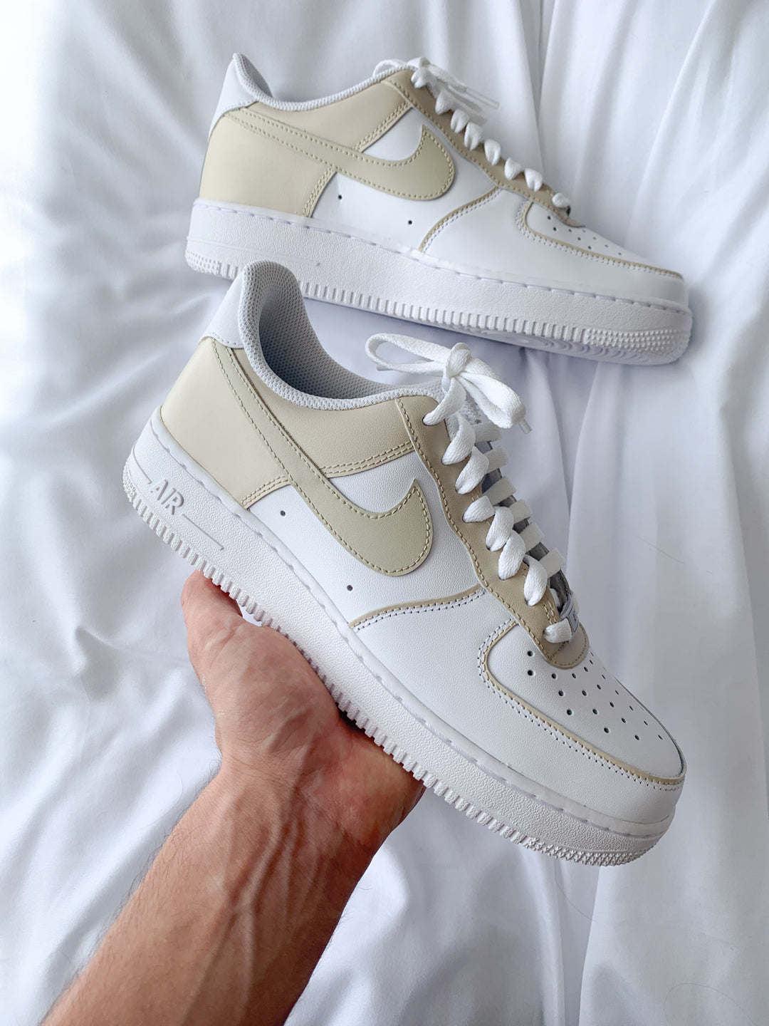 Nike Air Force 1 W - Oatmilk