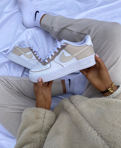 Nike Air Force 1 W - Latte S
