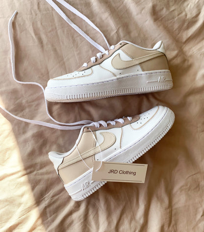 Nike Air Force 1 W - Latte S