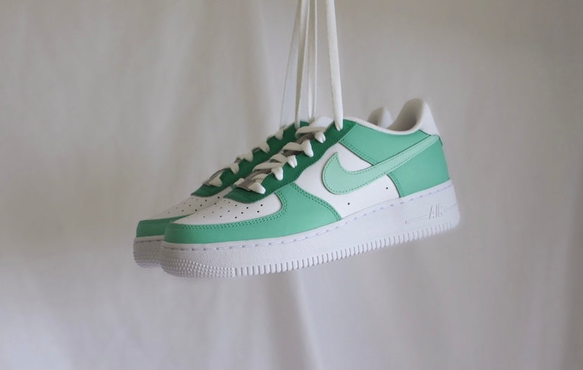 Nike Air Force 1 W - Glow Green